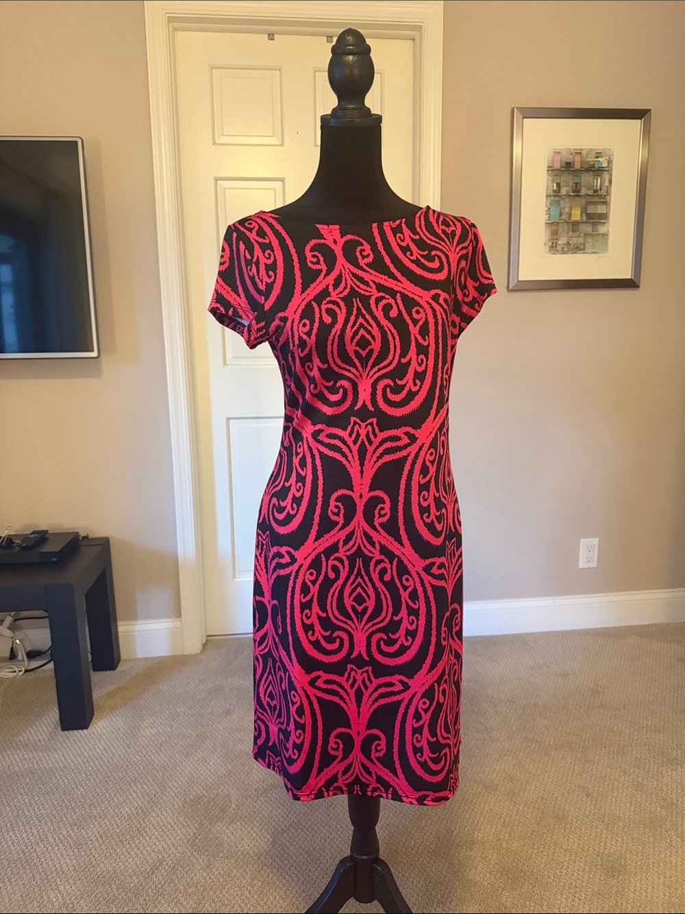 Black & Pink Patterned Short Sleeve Dress